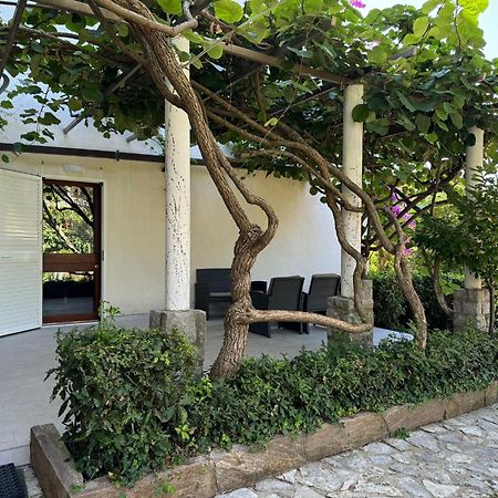 Apartman Kucer Krk Town Buitenkant foto
