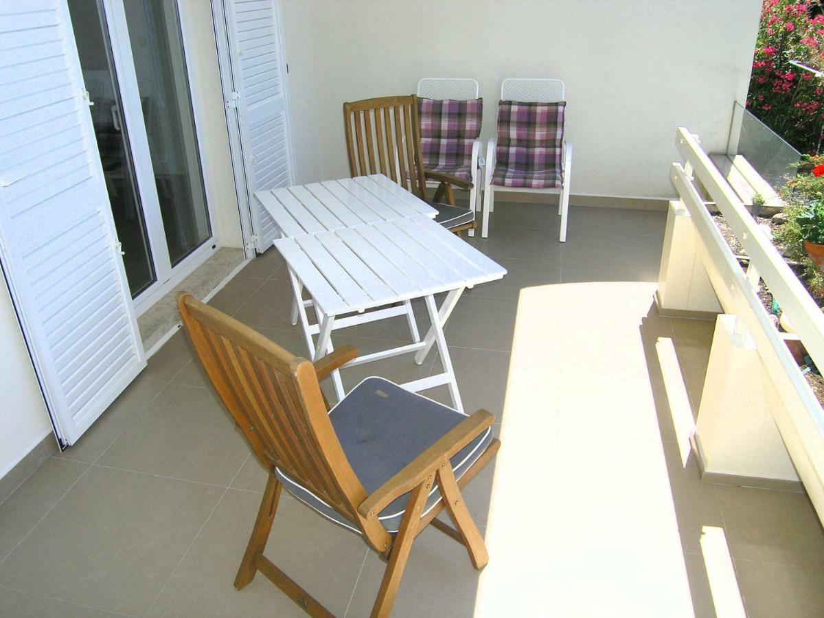Apartman Kucer Krk Town Buitenkant foto